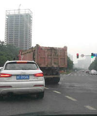 ����ͷ���ϡ����̳�����ţ