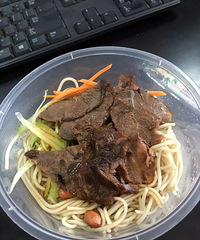 ������� ζ���ܸܵ� ���Ƽ��˵�һ��