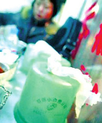 ��ĳ�������˴��׺ͽ����� ������ֶ������ʵģ���