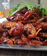 减肥放一边,今夜在美食面前就让我放纵一下。