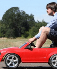 �����ϰ����³�����ͬ���»�2.3% ������³���ô��