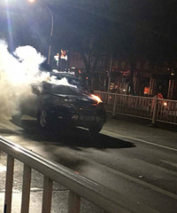 ƽ���»�·������ʮ��·�ڷ���������ȼ ����ը �ֳ�һ�����죡