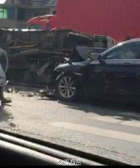 ����������ײ:�γ���ͷ��� �����෭��