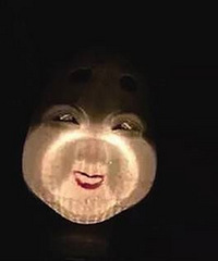 ���˱���ɵ�ˣ�����ĳС����ɫ�γ�����ħ�����...