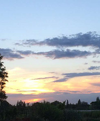 ����ϲ�������£�ϲ�����ڵ���ߣ���һ����