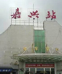 ���˻�վ9�¿�ʼ���� �½�300���ͣ��λ