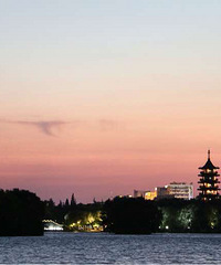 �Ϻ�ҹ����