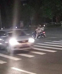 ��·�м�����Ӽ����л���·����·������ĸ�������һ���綯��