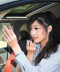 ��ʮ�����ÿ�͸֧6�� 3��������һֱ��װ��Ǯ��