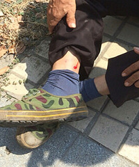 �ϰ�;��ײ��Сë¿ �Է�Ҫ�󹤷�һ��1ǧ4