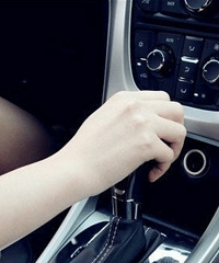 �ֶ���������˵˵ ��ĳ��ӹ�����ߵ�ʱ ת���Ƕ���