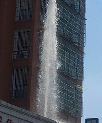 ����һ����˨����