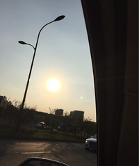 ̫����ͷ�գ���������Ц��