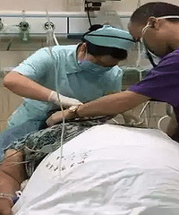 ����һ300�������̫��������ͣ  ����8��̧�����ȴ�