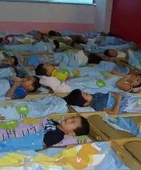 5����ͯ�׶�԰��˯ʱ������ԭ���üҳ�����ʦ����