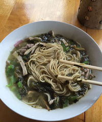 �糿һ���̲���˿��