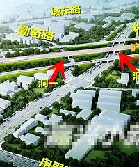 ���˳Ƕ�Ҫ����һ����·���Ŷ�  ��������￪���ವģ�