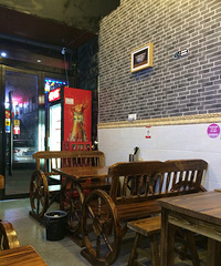 ����Ħ��ĳ���������ͷ��12Ԫ����