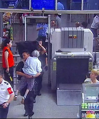 ������վ��ʵһĻ���ؾ�����������80����̫һ·�񱼣�