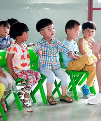 ���ӱ����׽̵����� ���ﻹ�кü����Ǯ ��Ȼ�����ˣ���