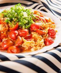 ���ѳ���������һ����Ӫ����Ҫ����ۿۣ��Ͻ�ѧ����