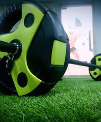 ��һ��ͼ֤�������˶���������Ů����