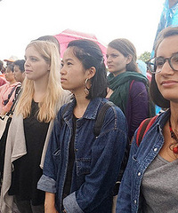 һ�������Ů ��������ط����޵��ˣ�