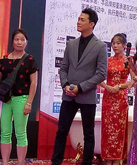 Laughing�������ڼ��� ������ɣ�