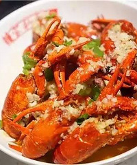 1��飡������һ�ٺ���ʷ�����С��Ϻ��