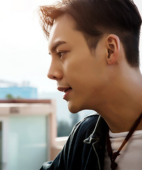 �������ҹ���8��ٸϽ��Ҹ�ŮƱ ��Ȼ��Ҫ���ϰ��ˣ�