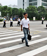 �ڰ������������� ȴ�����泵����ɵX