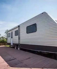 ���ţ������������¶Ӫ�ؿ��� һ�󲨷���Ϯ����