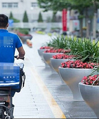 ����һλ����Աŭ�ˣ�����ҲҪ͵ �����ĺ��ڣ�