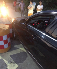 ��������԰��·һ������������������ ԭ���ǡ���