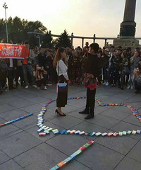 �������ҵĸ磡С����999�б����ױ���Ů�� ��Ȼ�ɹ��ˣ�