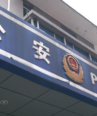 ����17�����Ů���⡰��ܡ�����ĸ������𣬷���Ů��������