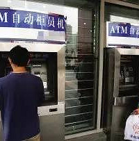 ���ȣ�С���ӽ跿�Ӹ�Ů�����˿��� ���п�����ͷ͵�ġ���