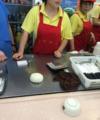 �ڼ���ĳ��͵���緹 һ�����뾹ȻҲ����1��Ǯ