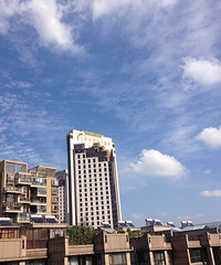 �����˶������Ͽ�