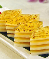 ���������й��׸���  ��ǰͬ��ѧԺ�������ϵ�С̯���е�..