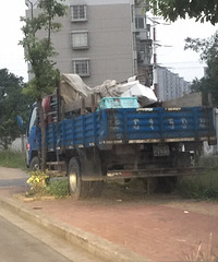 �˺�������·��ͣ��������ٵ��̻���������