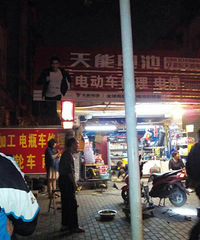 ͻ������������ܢ�¶�������Ϊ������У�