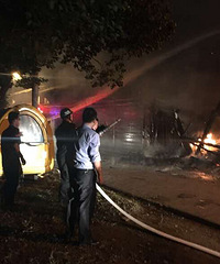 ͻ�������Ͻְ�ҹͻȻ���  ��˵�����ﻹ���ˡ�����