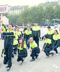 �̾��ˡ��������������ӳ���ۼ��ˣ����ⳡ�˶����ֱ�����