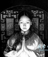 ���ɺϻ���lingyi�¼���2�꺢��ÿ������ǰҹ���ͬ��֢״�Ĳ�