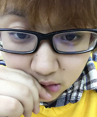 ����������