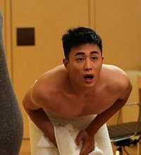 ʹ������������ҹ�����ӱ�Ů�˴��� ҽ����ҹΪ������...