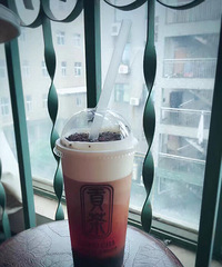 ���ڵ���������̲�ú� �͵��ٶ�Ҳ�ǳ���ģ����ͳ��۶���