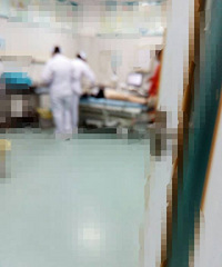 ���£�Ů�ӵ����˿��Ϲ������ڽ� ����ˮ��������ͱ��һ��