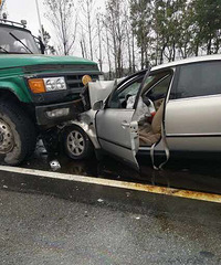 �������ҵĸ磡��Ȼ�����ײ�����ˡ���